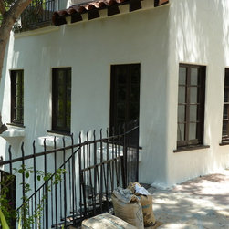 Hollywood &ndash; Historic Renovation - Windows