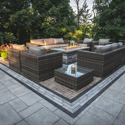 Entertaining Patio - Fire Pits