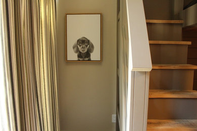 Small beach style guest carpeted and white floor bedroom photo in San Luis Obispo with beige walls and no fireplace