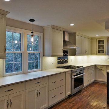 Classic Kitchen with a Hint of Blue