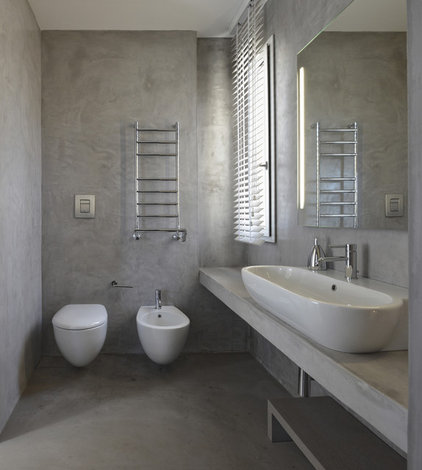 Modern Bathroom by NCB ARCHITETTURA