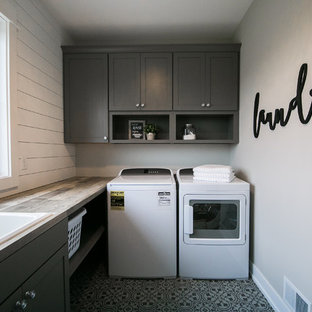 Shiplap Laundry Room Ideas Photos Houzz