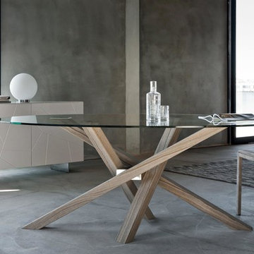 Modern Italian dining tables