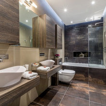 Bathroom (Master)