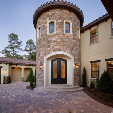 Villa Hernandez