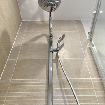 Salle de Bain - L'étang la Ville