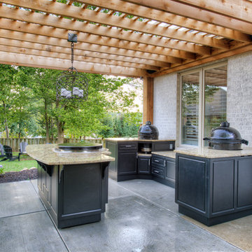 Select Outdoor Kitchens / Pergola / EVO