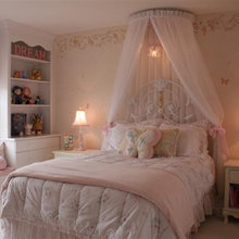 Bailee's room
