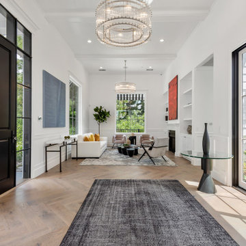 Cape Code Modern in Encino, CA