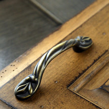 knobs and fixtures