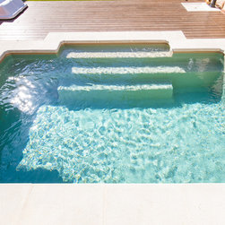 PIscina Sena 5 en color Sand, producto de la Gama exclusiva Kerapool - Products