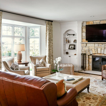 Wheaton’s Chicago Golf Club Colony Home