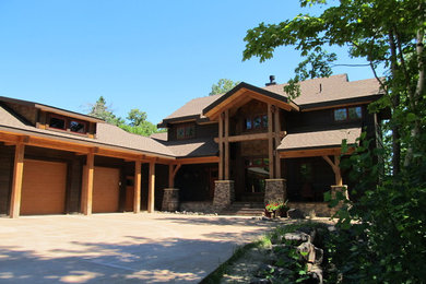 Exterior home photo in Minneapolis