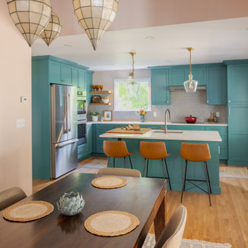 Retro Kitchen in Melrose