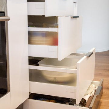 Small Kitchen Feature
