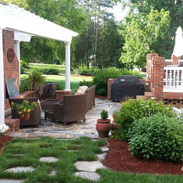 Outdoor Living Areas and Hardscapes