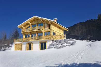 Exemple d'une très grande maison montagne.