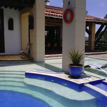 Ramirez Vidal Residence