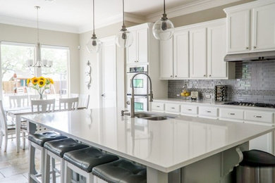 Kitchen - kitchen idea in Other