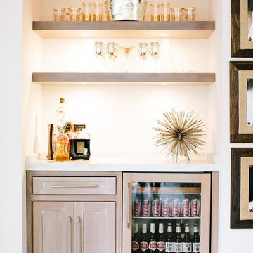 Home Bar With Open Shelves