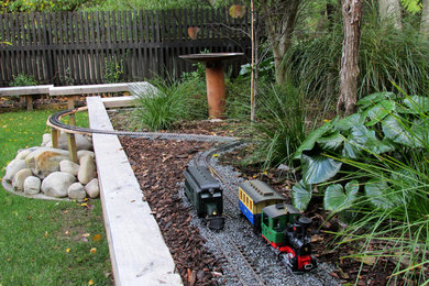 A train runs through it!
