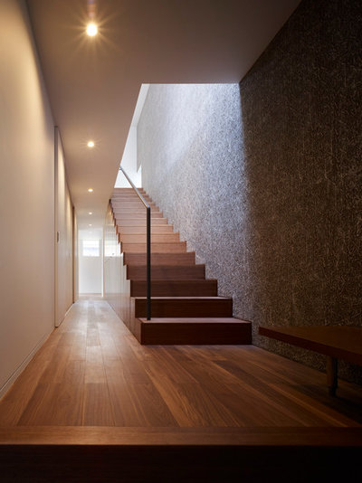 Architektur: ein japanisches haus mit blickgeschützter dachterrasse
