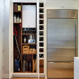 Inspiration for a transitional home design remodel in Hertfordshire