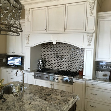 Cuisines Laurier Cabinets
