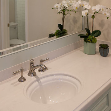 Maverick Circle | 2nd Floor Guest Bath