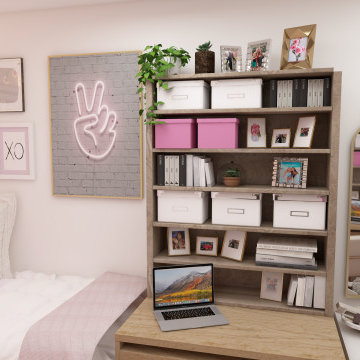 Anna Larson & Lindsay's Dorm Room