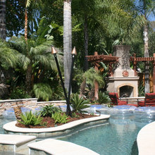 Lazy river pools