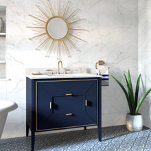 6/3 Classic Blue in the Bath