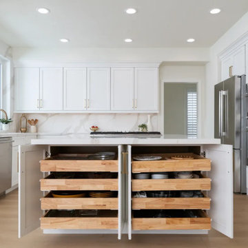 Spacious kitchen island