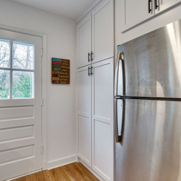 Small Transitional Kitchen Design Kensington, MD