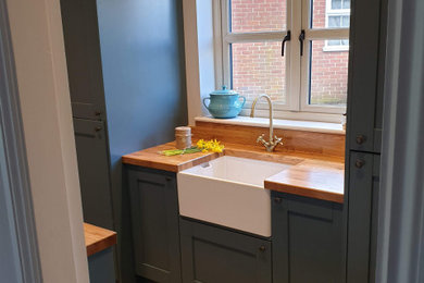 This is an example of a contemporary kitchen.