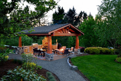 Design ideas for a country exterior in Portland.