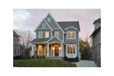 Inspiration for an industrial home design remodel in Cincinnati