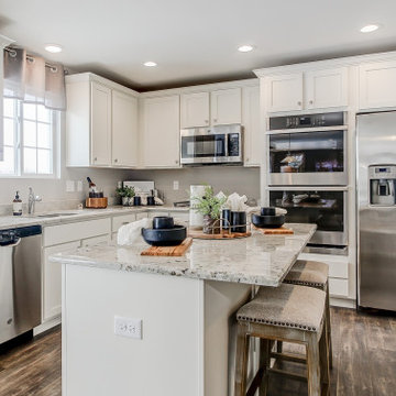 Coastal Contemporary Kitchen
