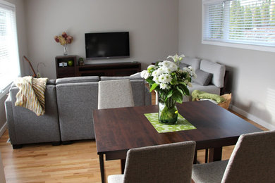 Family room - contemporary family room idea in Vancouver