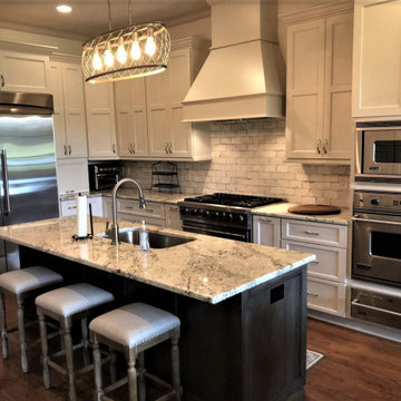 Custom Kitchen in Waxhaw