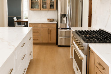 Minimalist kitchen photo in Houston