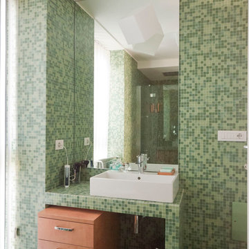 Green glass tiles modern bathroom