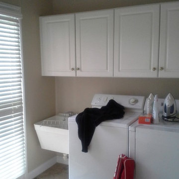 Bright Gourmet Kitchen in Oakton VA