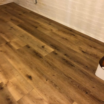Antiqued Pine WPC Vinyl