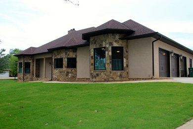 Inspiration for a timeless exterior home remodel in Atlanta