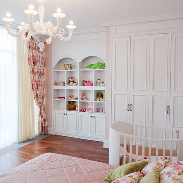 Apartment in white