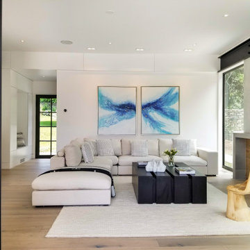 OASIS- Luxury Staging