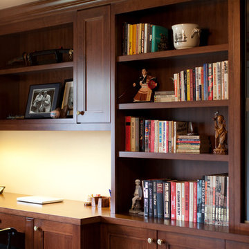 Upper Saint Clair Office Built-in