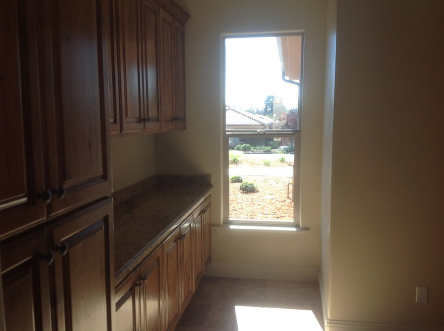 849 Via Seco, Nipomo, California - natural light brightens laundry room
