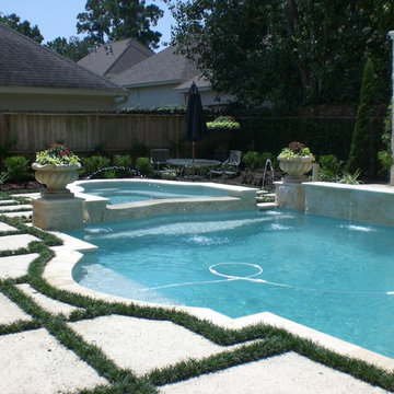 Geometric pool in Champions
